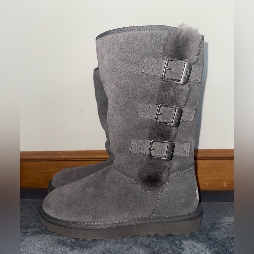 UGG Klea Tall Boots With Buckles In Dark Gray Size 6.5 Excellent Condition